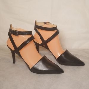 NINE WEST NWPANATLAS BLACK STRAPPY PUMPS 10.5 NWOB